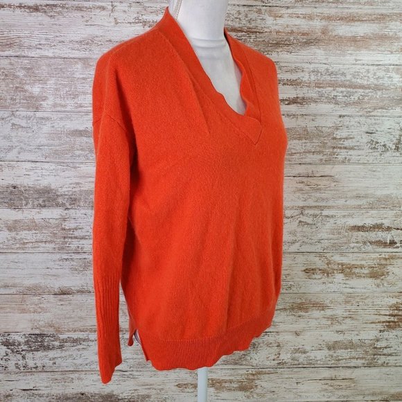 Cashmere Charter Club Luxury Orange Long Sleeve V-Neck Cashmere Pullover Sweater - Picture 1 of 8